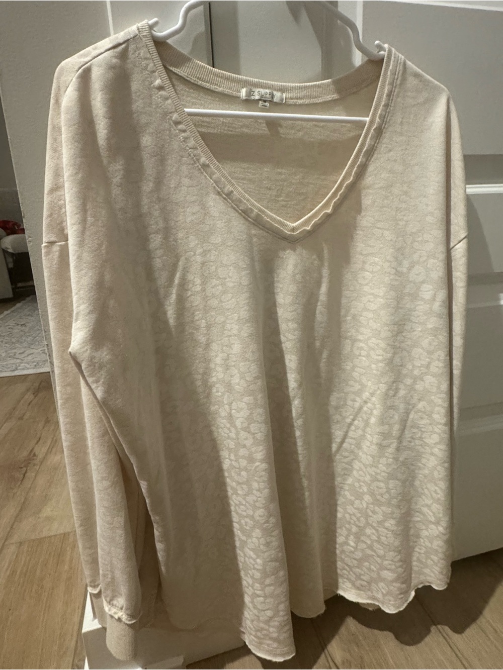 Z Supply Cream V-Neck Long Sleeve Pullover